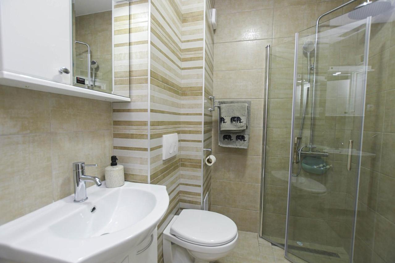 Apartment Plaza Кладово Екстер'єр фото